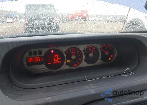 2010 Scion Xb Release Series 7.0 z USA, uszkodzony, nr VIN JTLZE4FE8A1112595